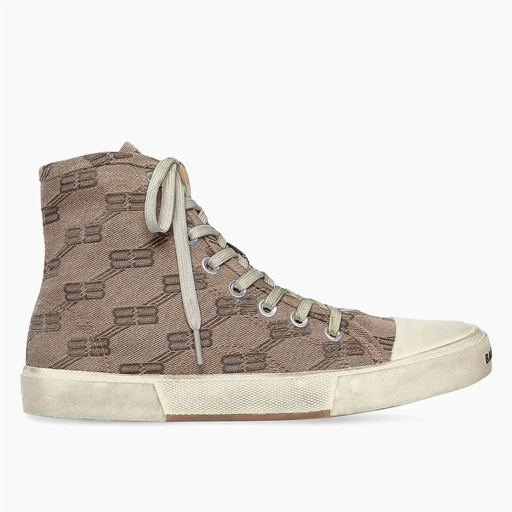 men's size 9 BALENCIAGA Paris High-Top BB Monogram Sneakers New No Box